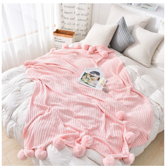 Trendy Baby Pink Pompom Fringe Chic Cozy Living/Bedroom Soft Throw Blanket/Cover - Picture 6 of 11